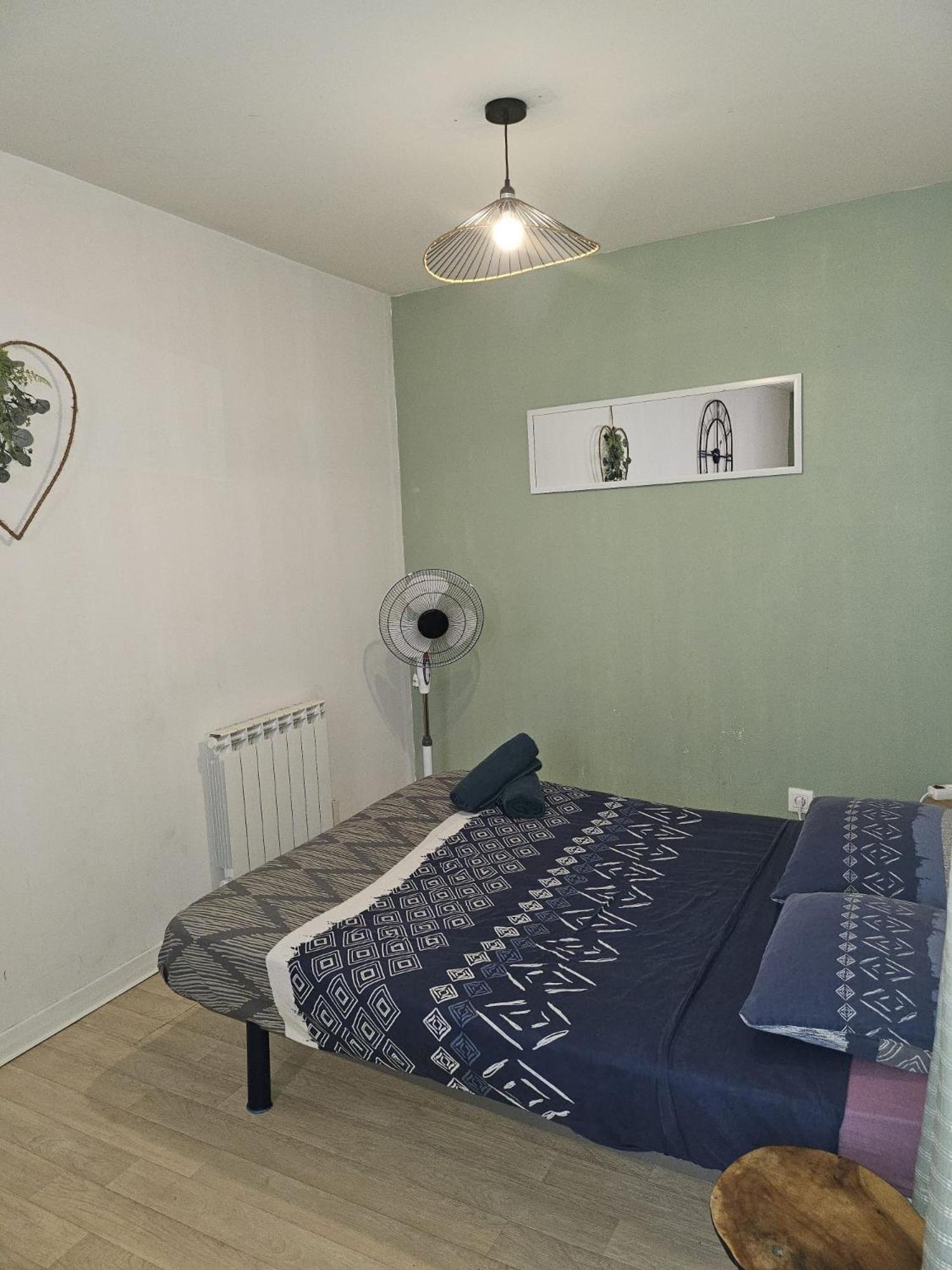 49 Studio Centre-Ville Box A Bagages Gratuits Carcassone Exterior photo