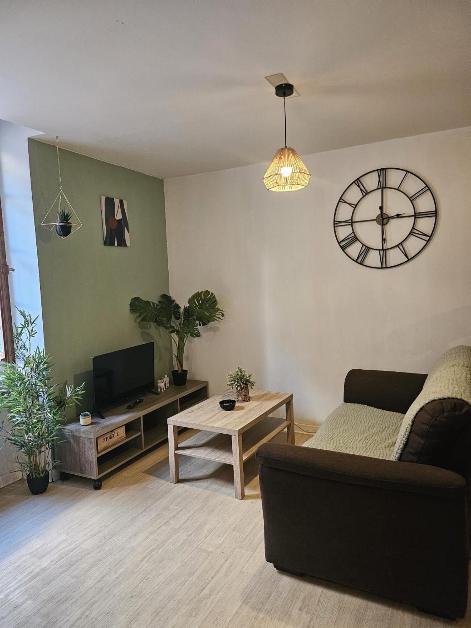 49 Studio Centre-Ville Box A Bagages Gratuits Carcassone Exterior photo